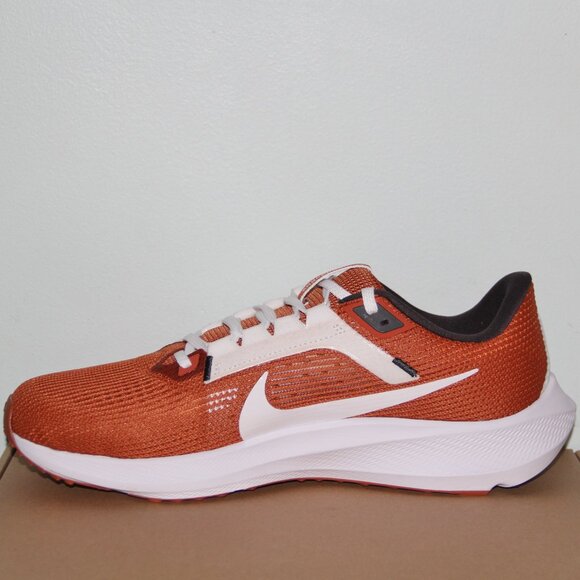 Nike Air Zoom Pegasus 40 Texas Longhorns Shoes Mens 7 13 Orange main image 4